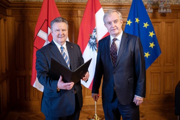 Wiener Ärztekammerpräsident Johannes Steinhart und Bürgermeister Michael Ludwig