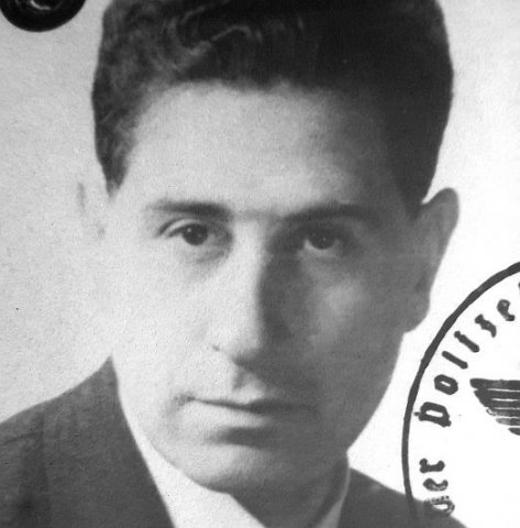 DR. GEORG FENYES