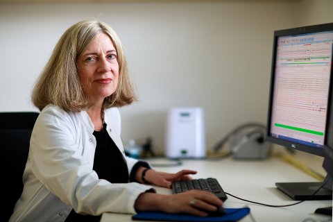 Birgit Högl, Neurologin und Schlafmedizinerin