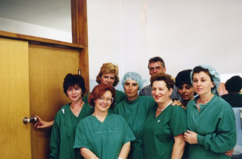 Der medizinische Stab von „medica mondiale", 1994 in Bosnien.