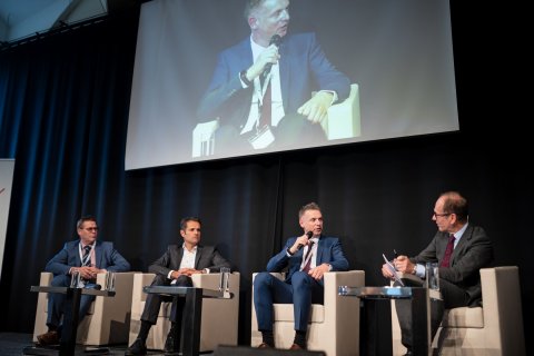 Podiumsdiskussion
